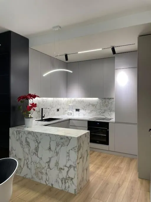 Angry Architects Apartment01 Tiran